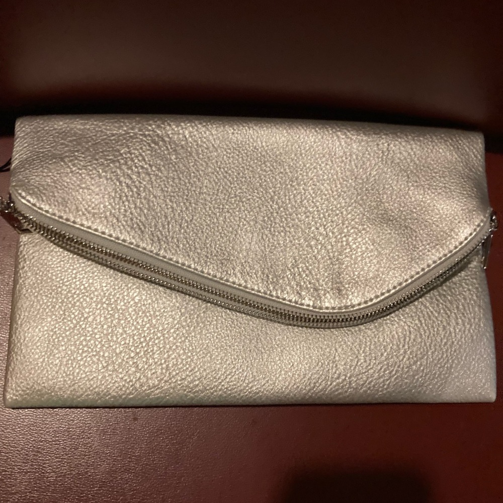 NWT Glitzy Girlz Silver Clutch/Crossbody Purse - Picture 7 of 7